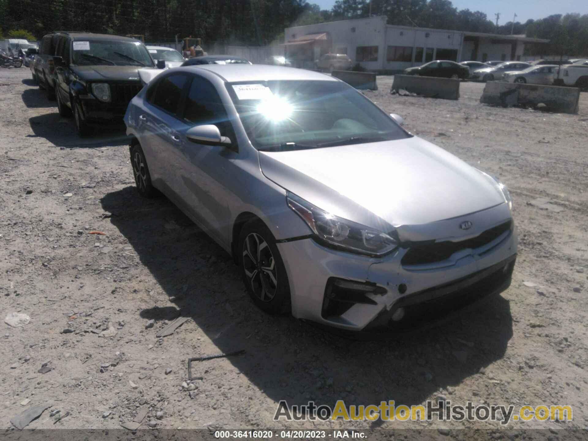 KIA FORTE LXS, 3KPF24AD0ME290816