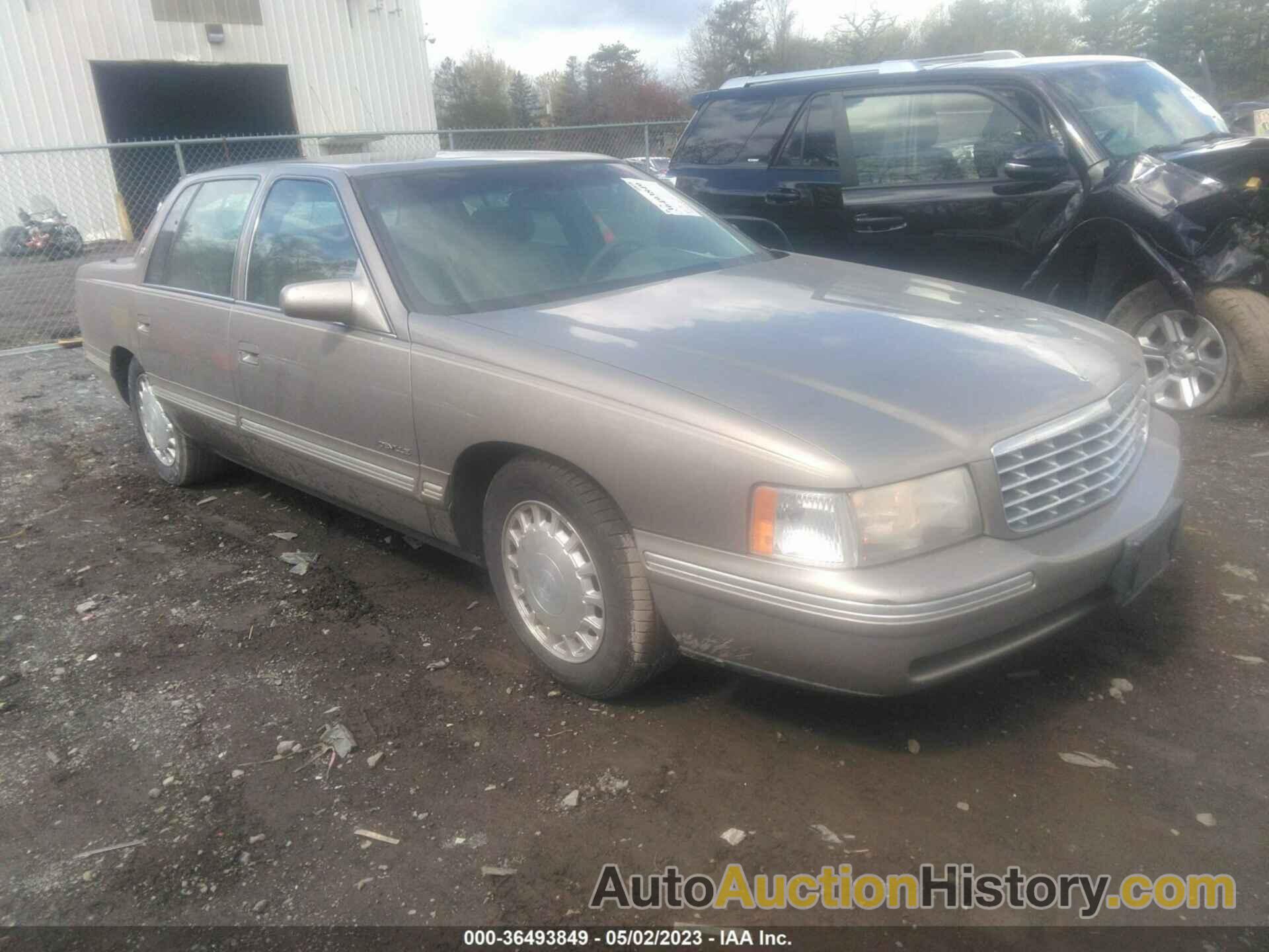 CADILLAC DEVILLE, 1G6KD54Y6XU806506