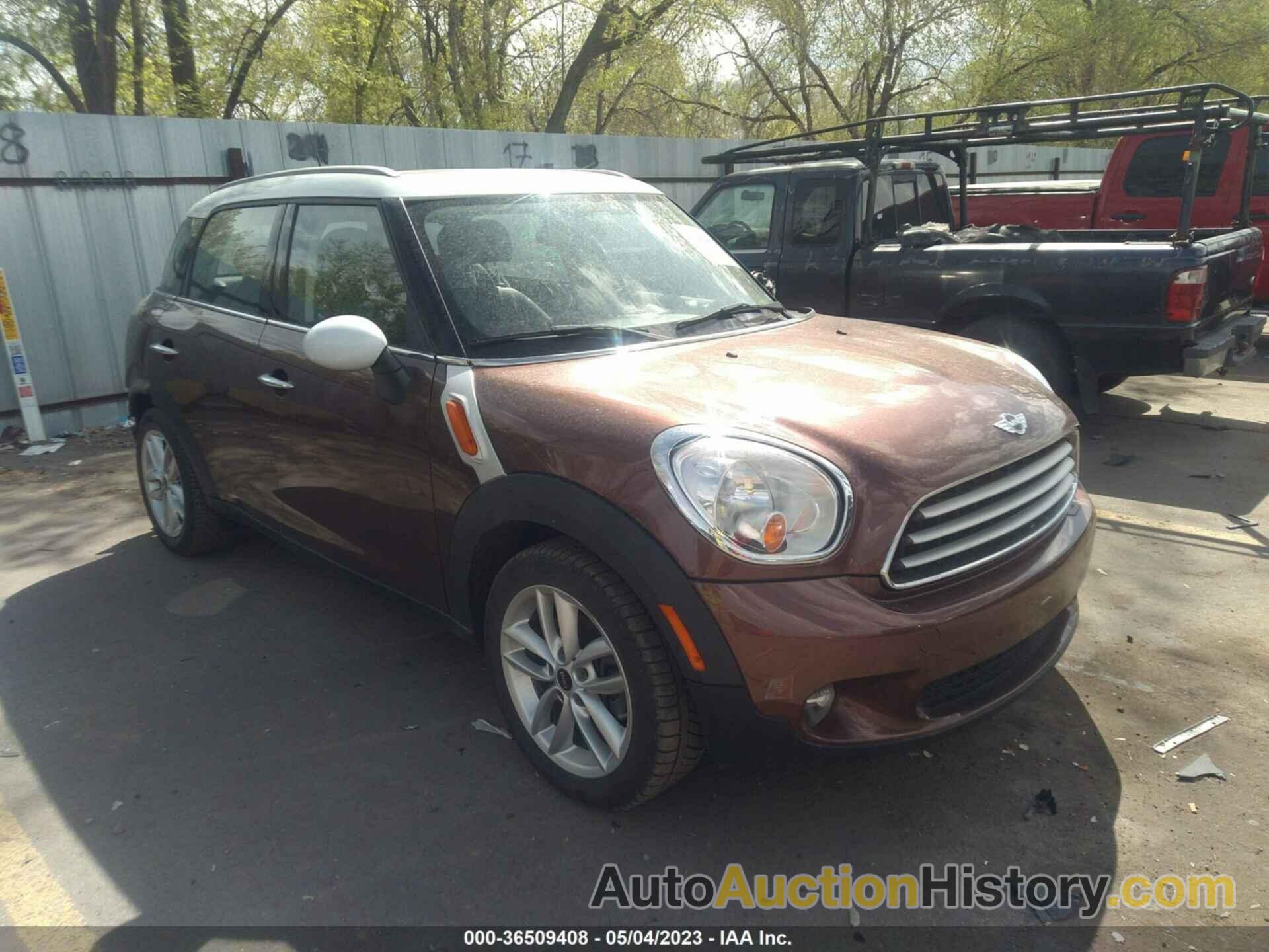 MINI COOPER COUNTRYMAN, WMWZB3C58DWM31423