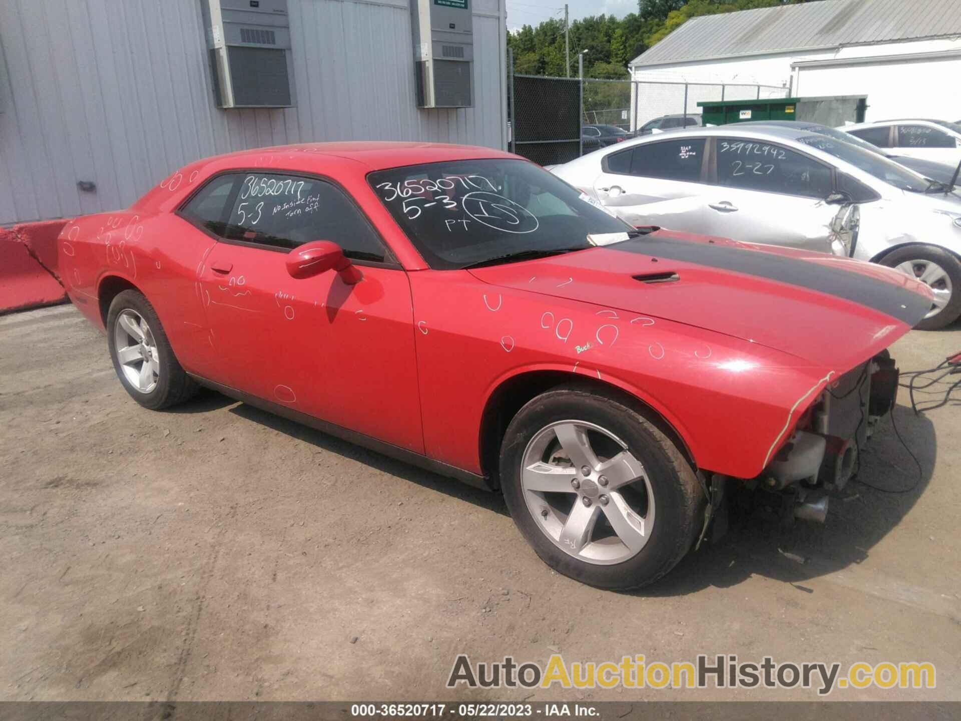 DODGE CHALLENGER SXT, 2C3CDYAG3EH211910