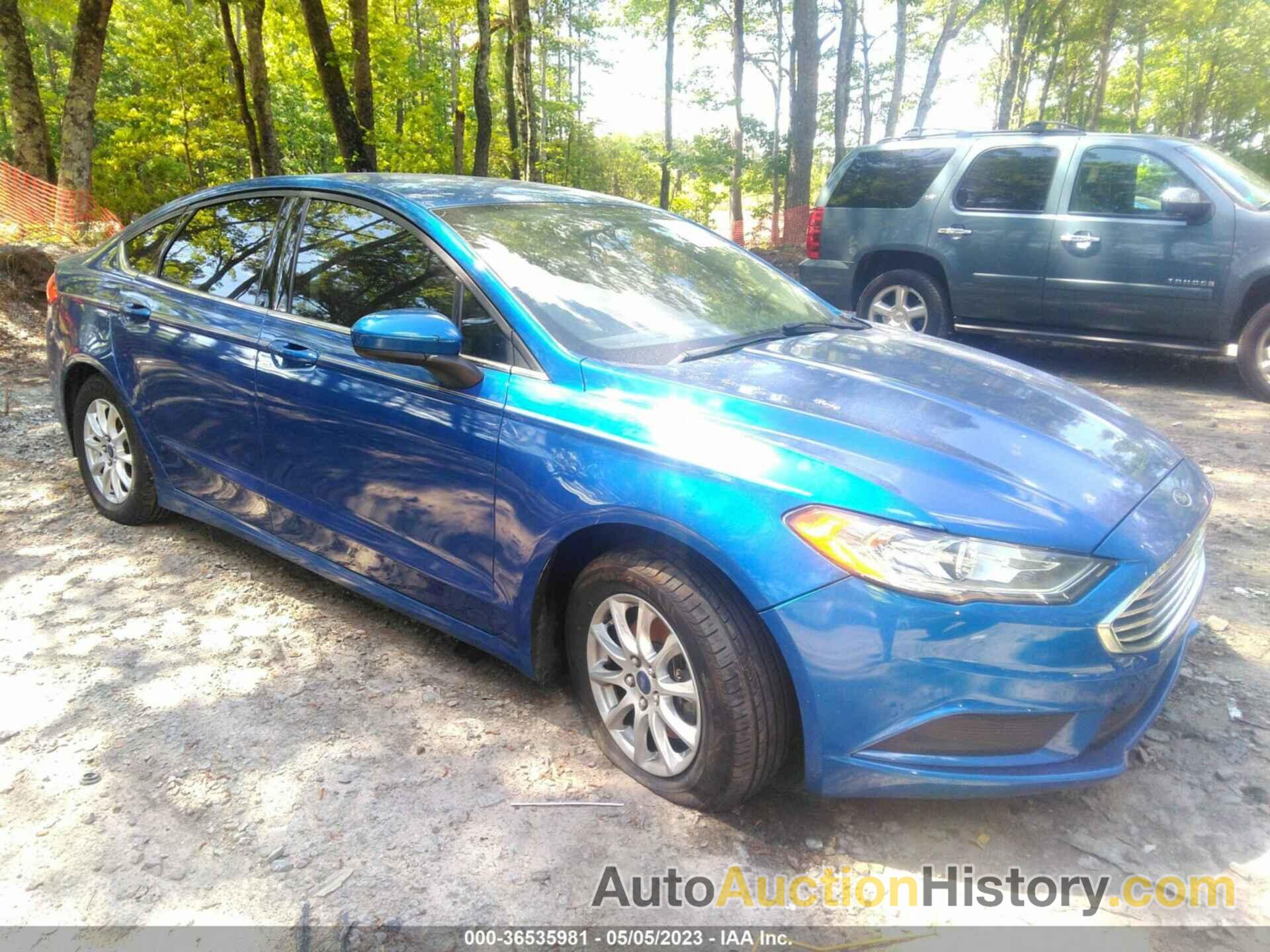 FORD FUSION S, 3FA6P0G77HR393165