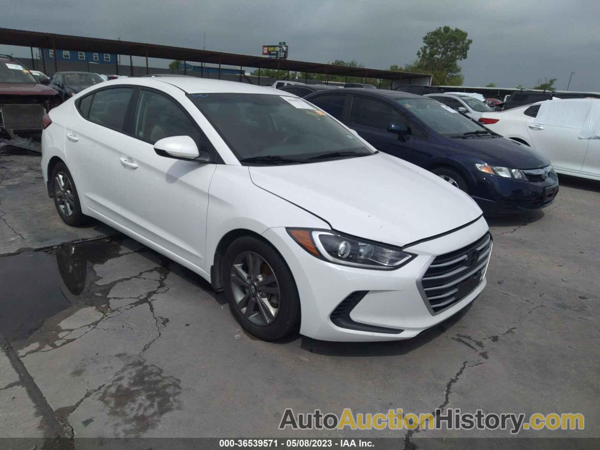 HYUNDAI ELANTRA SE, 5NPD84LF4HH205434