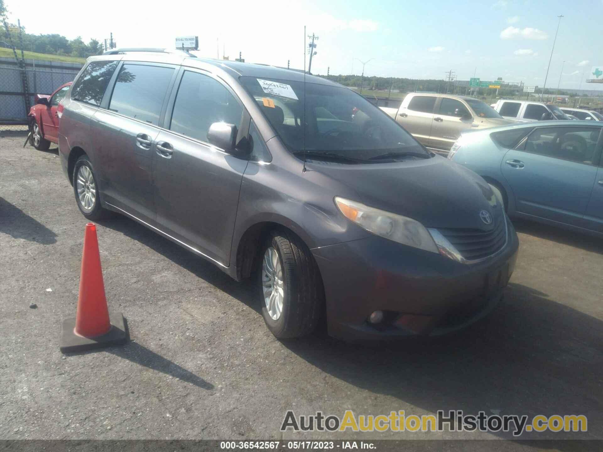 TOYOTA SIENNA XLE AAS/XLE/LTD, 5TDYK3DC6CS269639