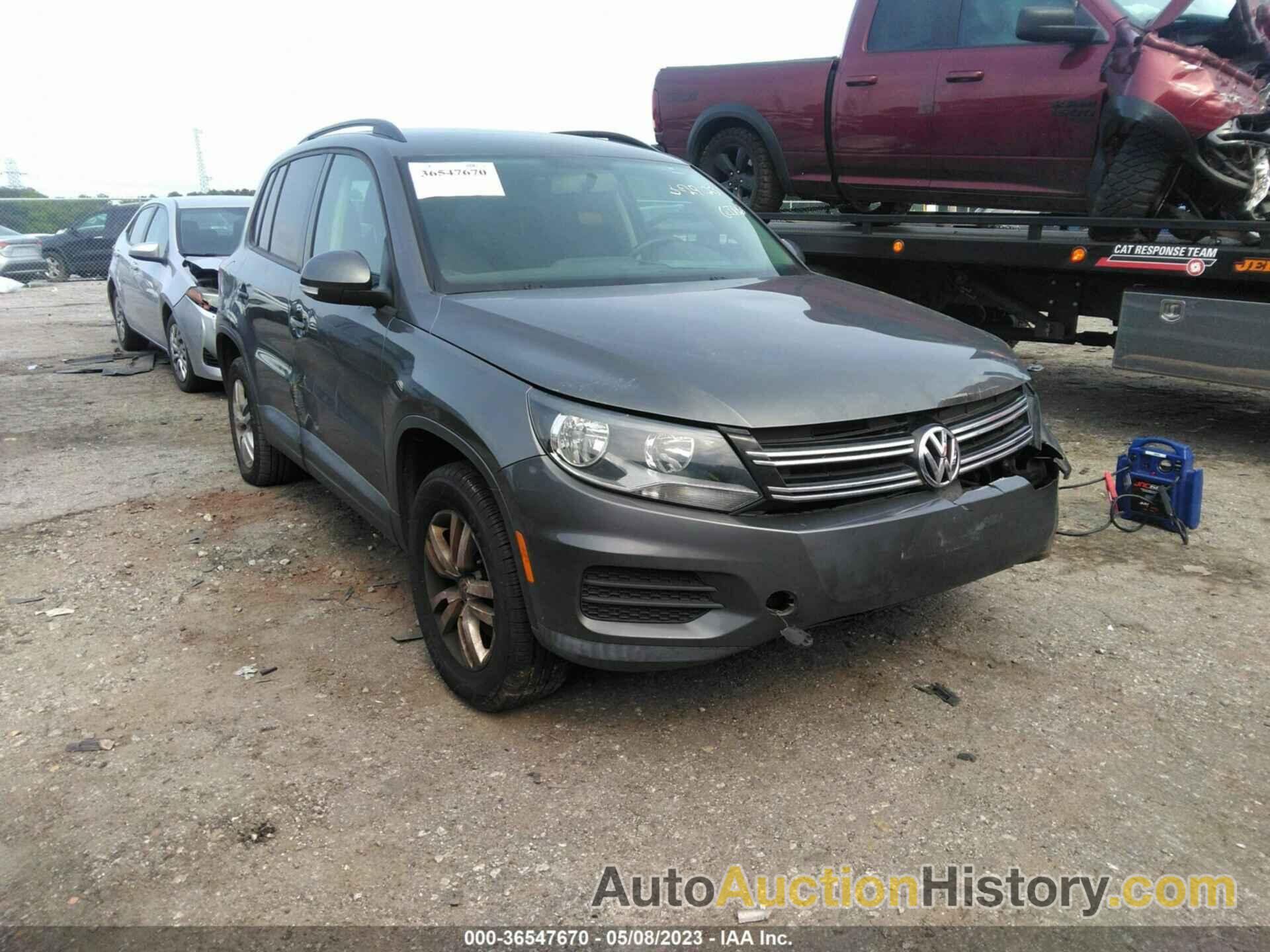 VOLKSWAGEN TIGUAN S, WVGAV7AX9FW612273