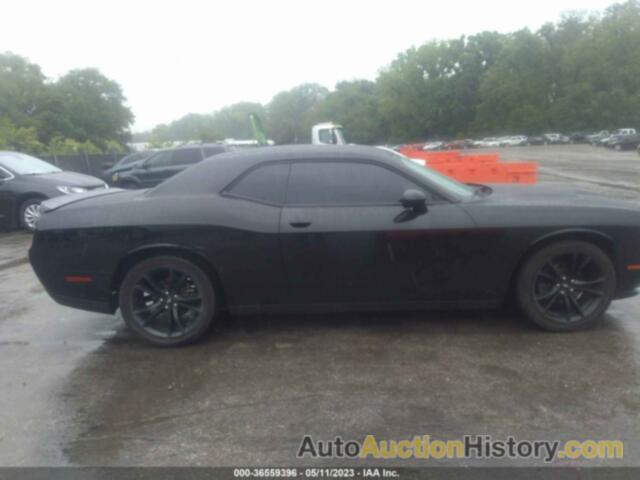 DODGE CHALLENGER SXT, 2C3CDZAG2JH287862