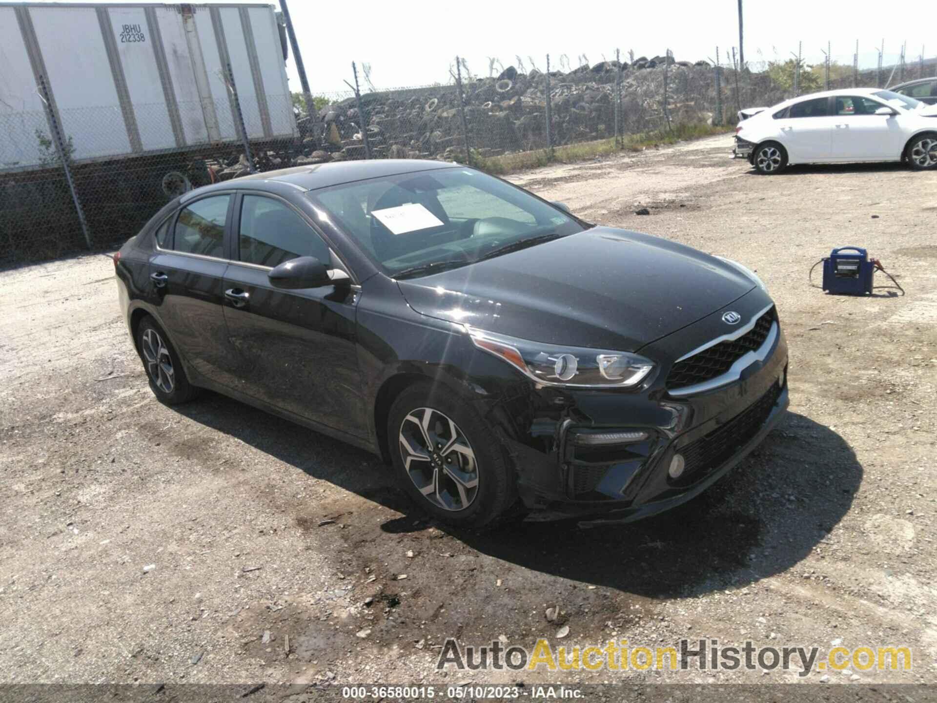 KIA FORTE LXS, 3KPF24AD8LE205459