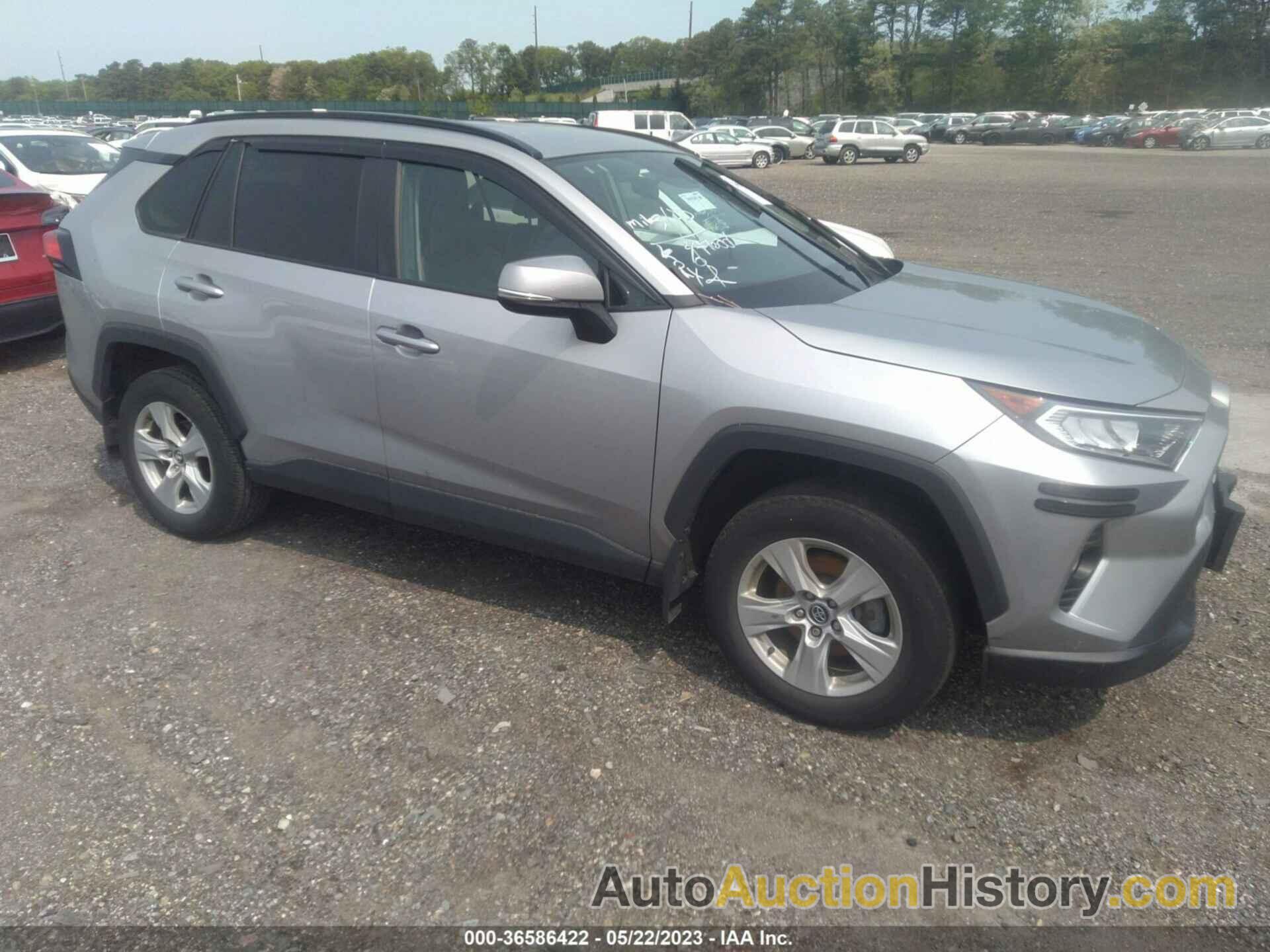 TOYOTA RAV4 XLE, 2T3P1RFV3MC145295