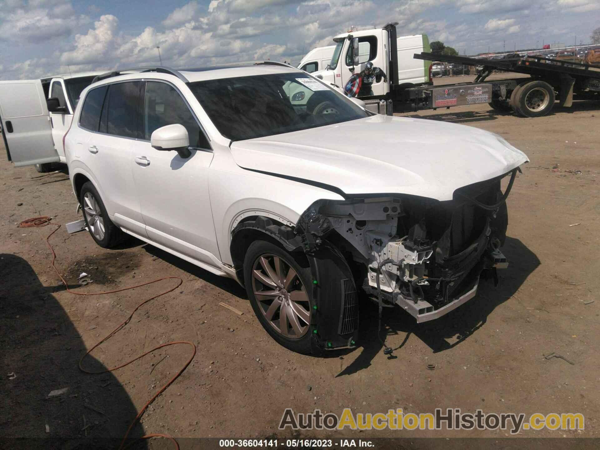 VOLVO XC90 MOMENTUM, YV4A22PK4H1177798