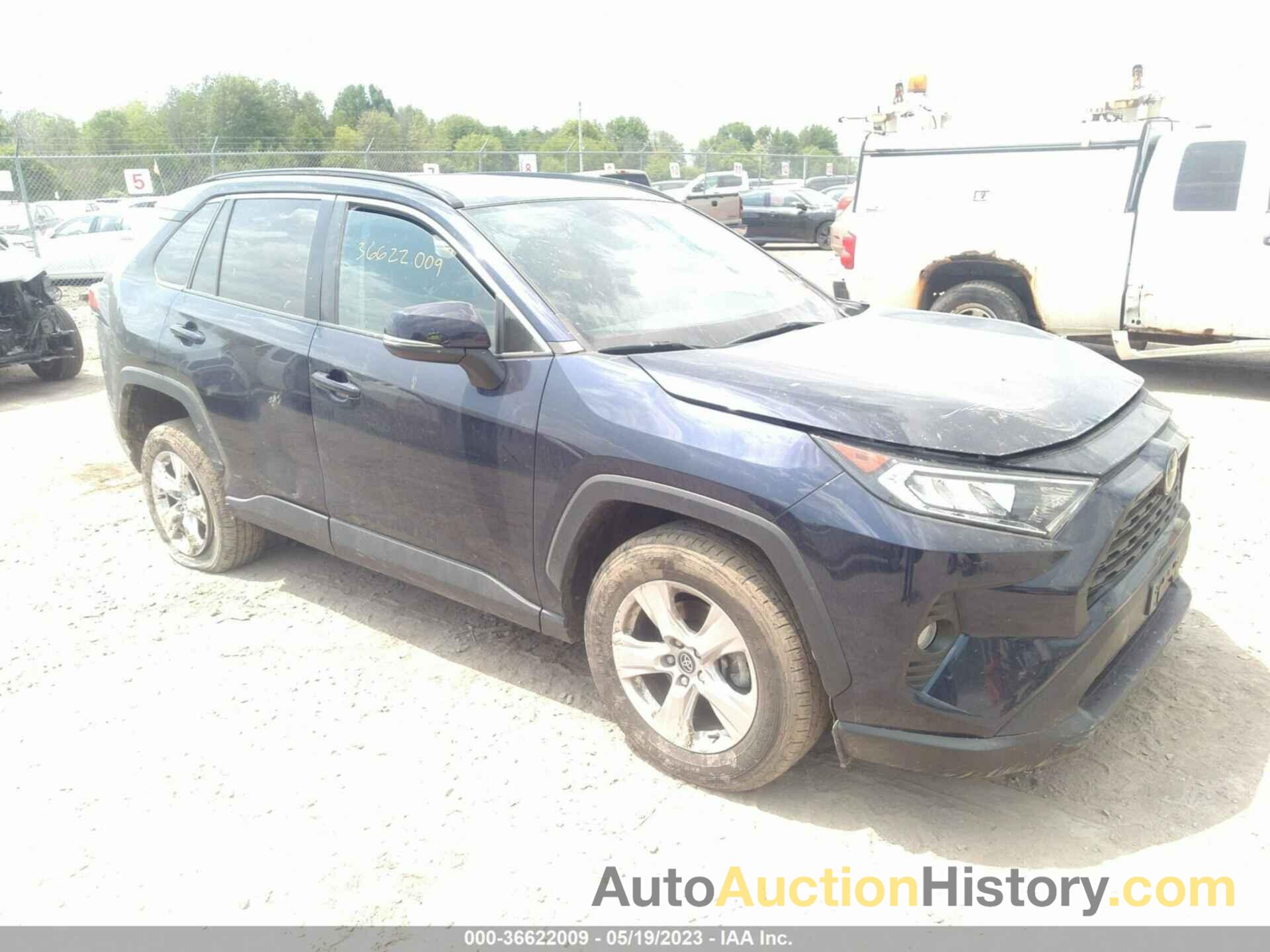 TOYOTA RAV4 XLE, 2T3P1RFV5LW112392