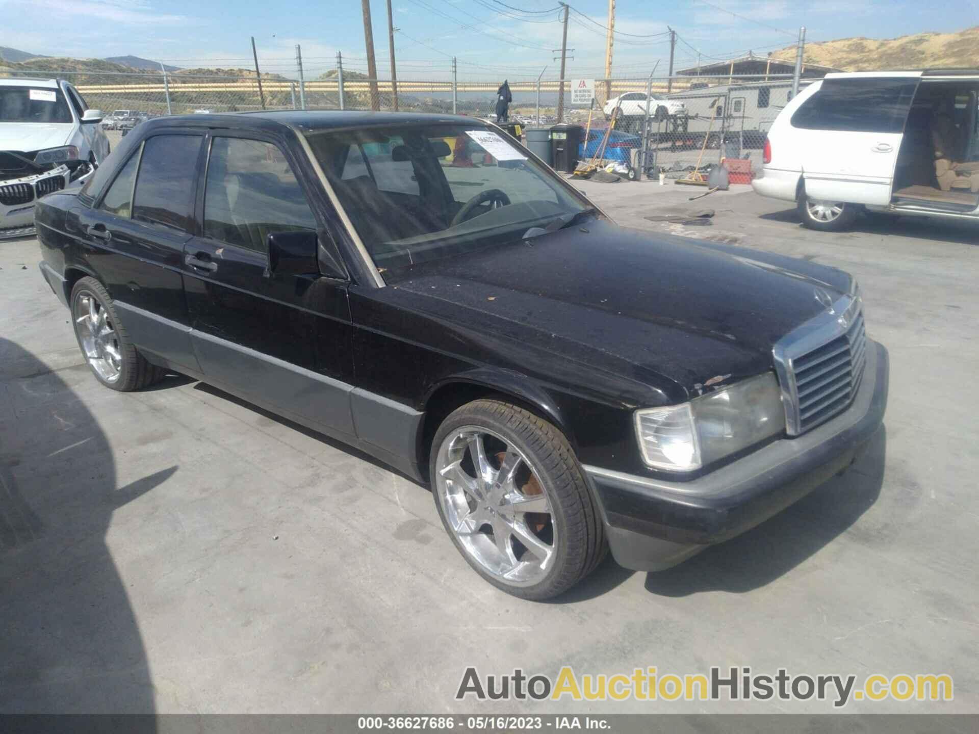 MERCEDES-BENZ 190 E 2.6, WDBDA29D2NF877799