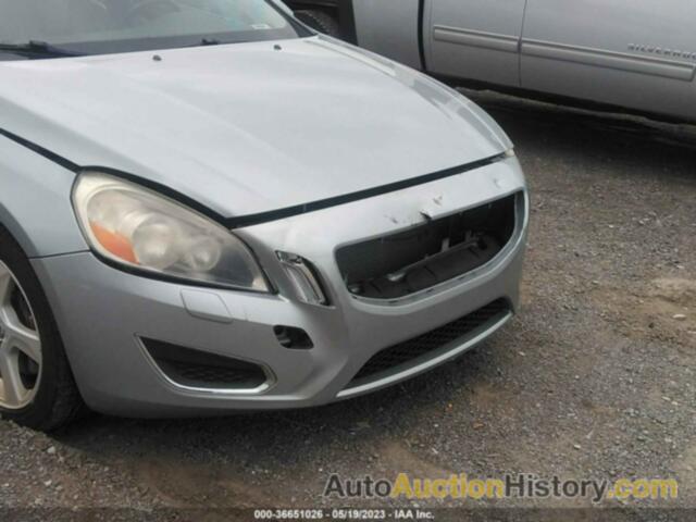 VOLVO S60 T5/T5 PLATINUM/T5 PREMIER/T5 PREMIER PLUS, YV1612FS5D2232397