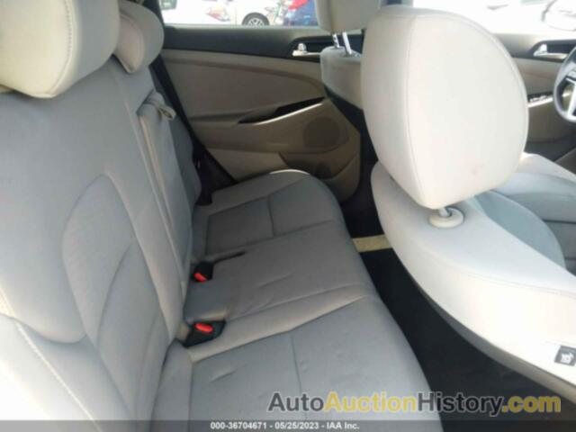 HYUNDAI TUCSON SE, KM8J2CA45KU889449