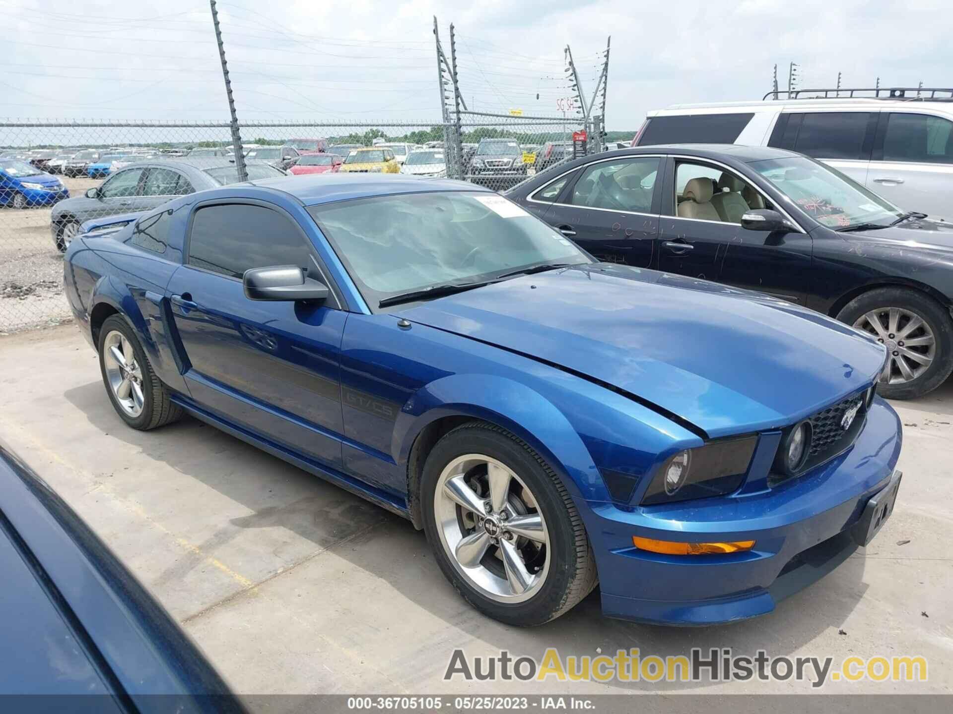 FORD MUSTANG GT, 1ZVHT82HX85128463
