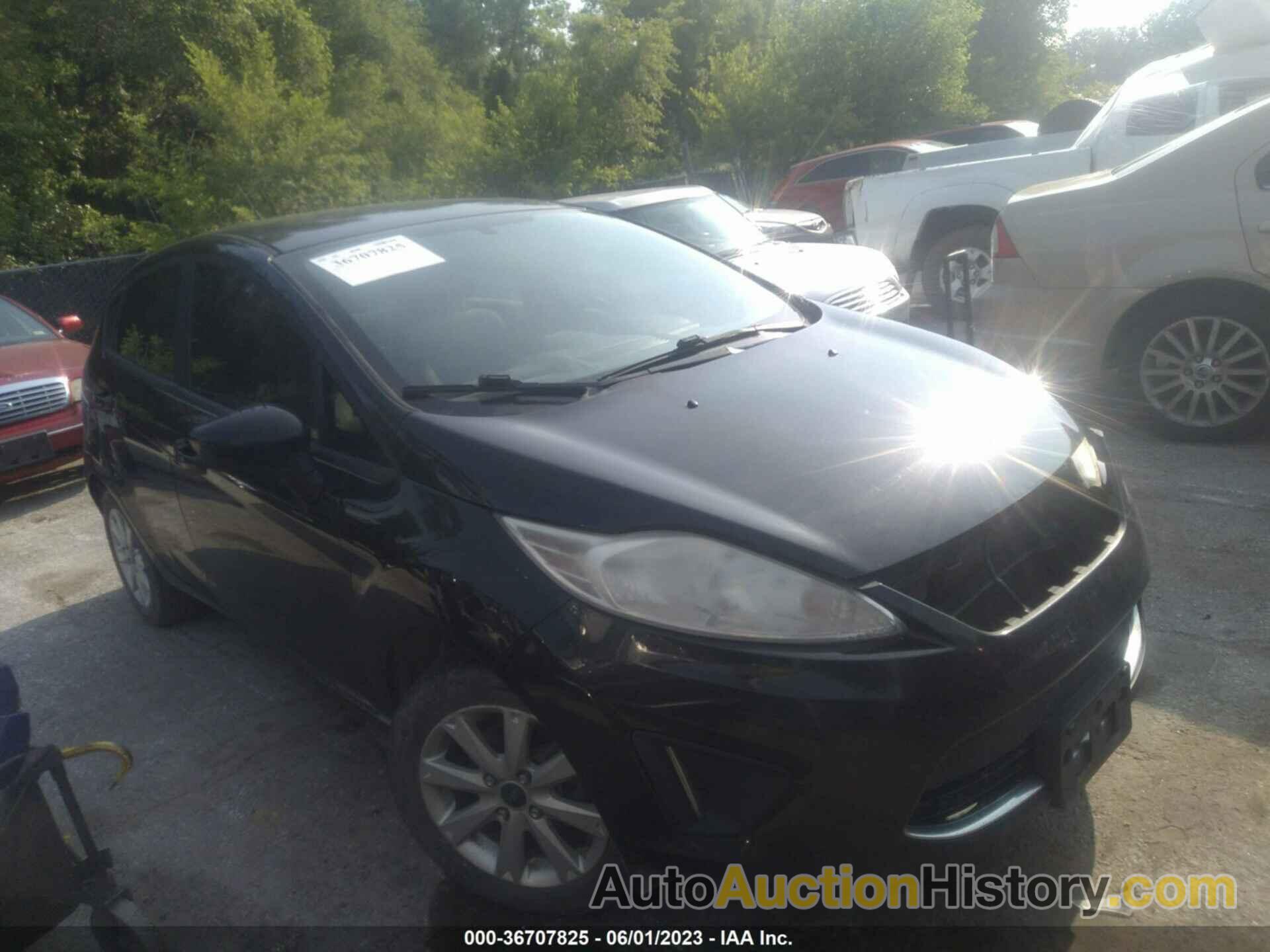 FORD FIESTA SE, 3FADP4EJ6BM148696