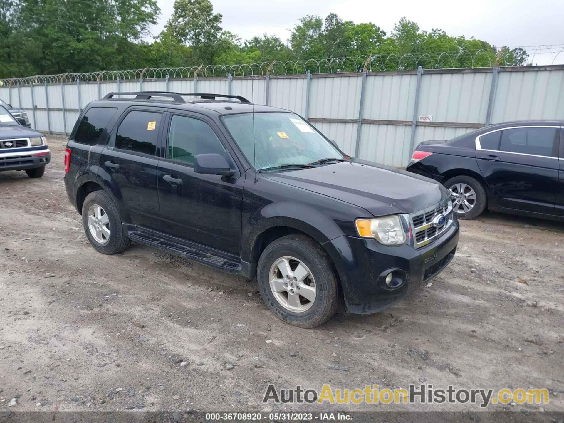 FORD ESCAPE XLT, 1FMCU0DG7BKA65925