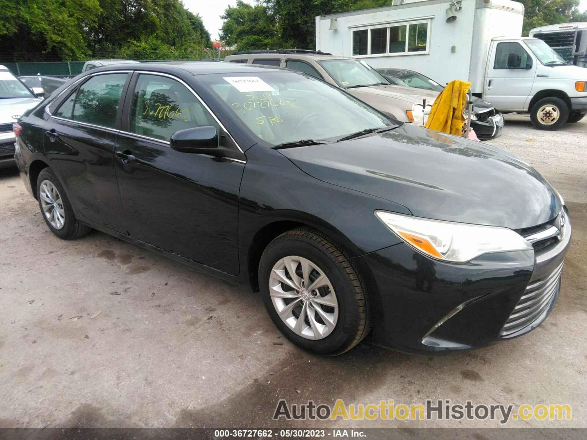 TOYOTA CAMRY LE, 4T4BF1FK3FR460018