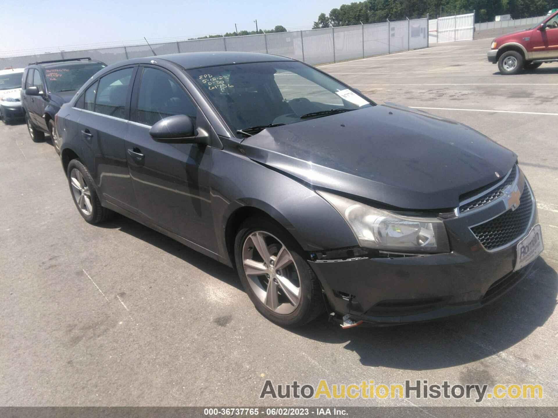 CHEVROLET CRUZE 2LT, 1G1PE5SB6D7150213