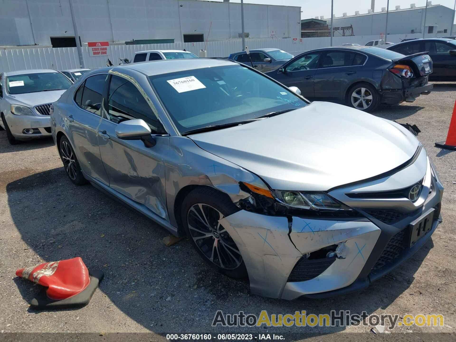 TOYOTA CAMRY SE, 4T1G11AK0LU917613