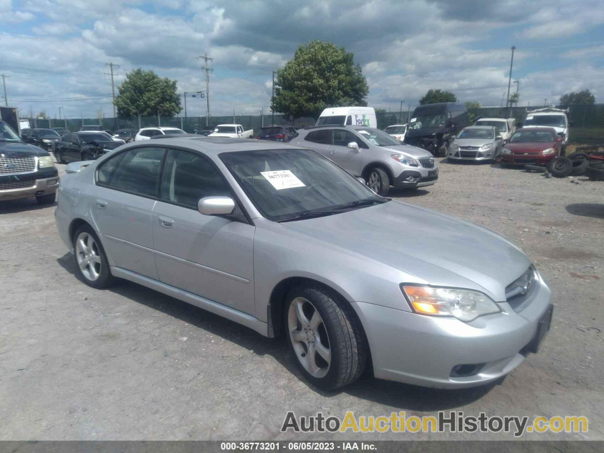 SUBARU LEGACY SEDAN LTD, 4S3BL626177209253