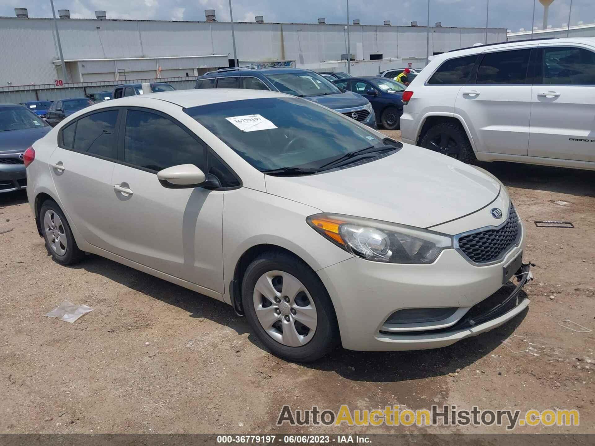 KIA FORTE LX, KNAFK4A66F5329986