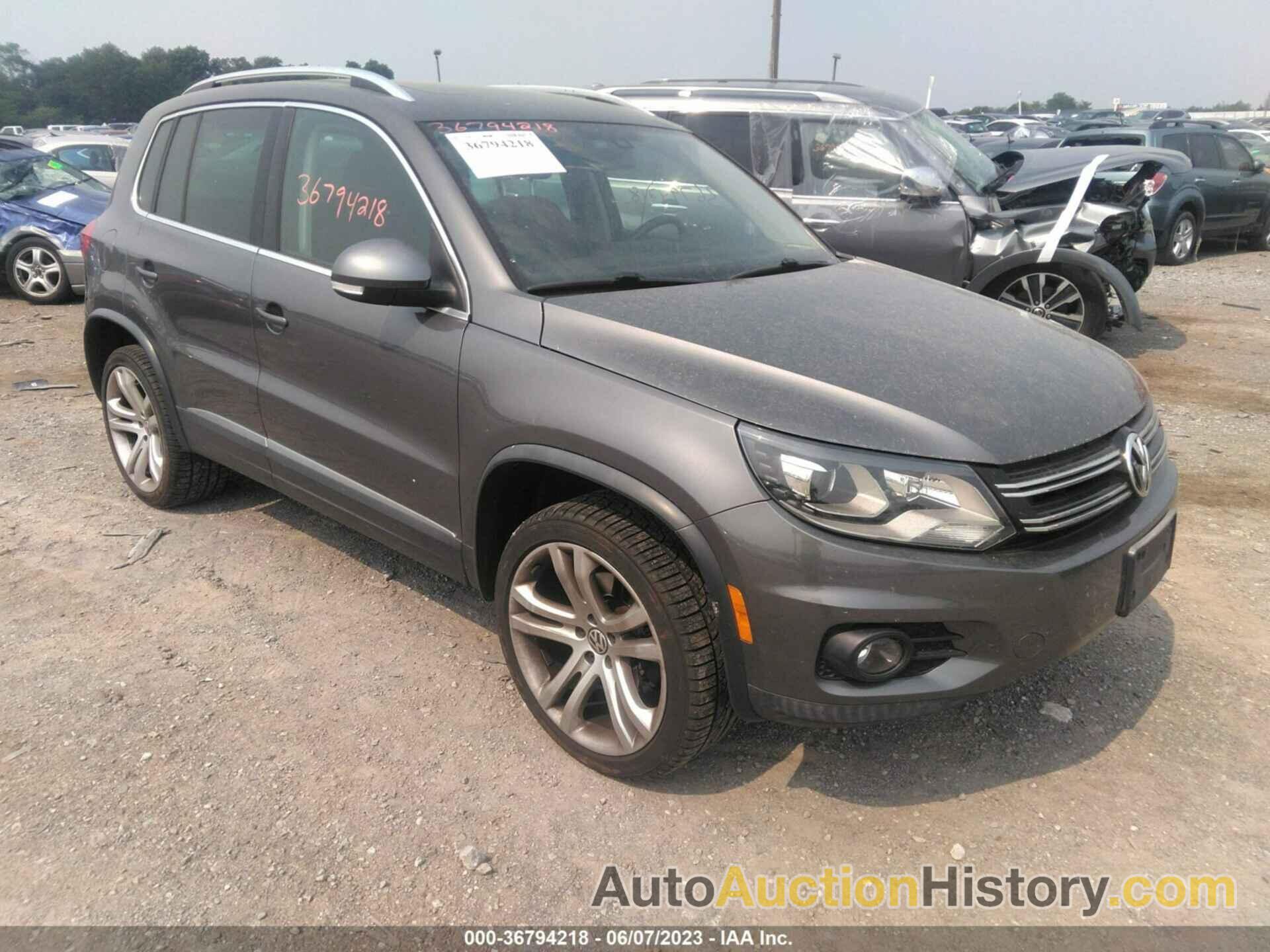 VOLKSWAGEN TIGUAN SEL, WVGBV7AX6DW013977