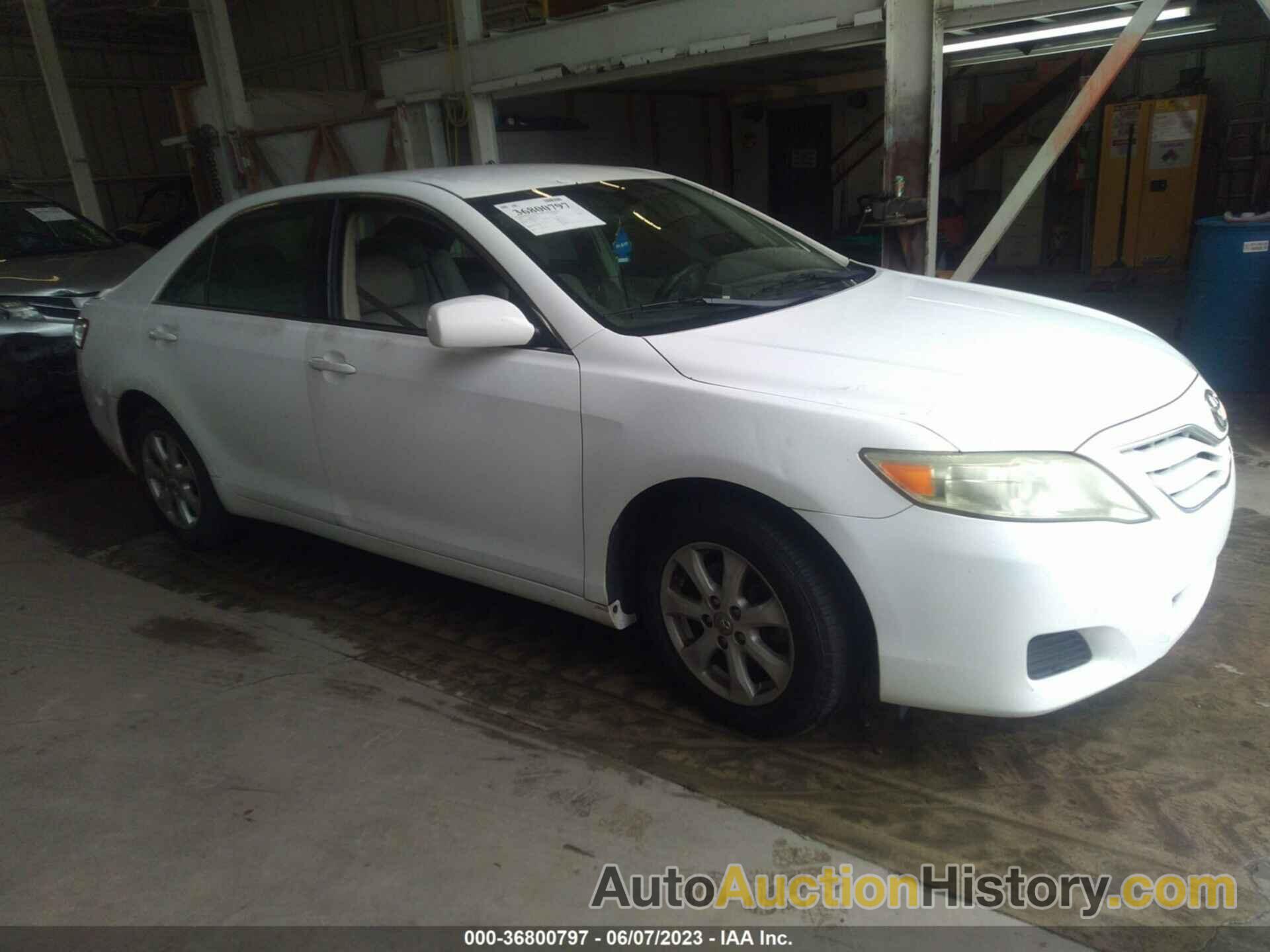 TOYOTA CAMRY, 4T1BF3EK5BU718959