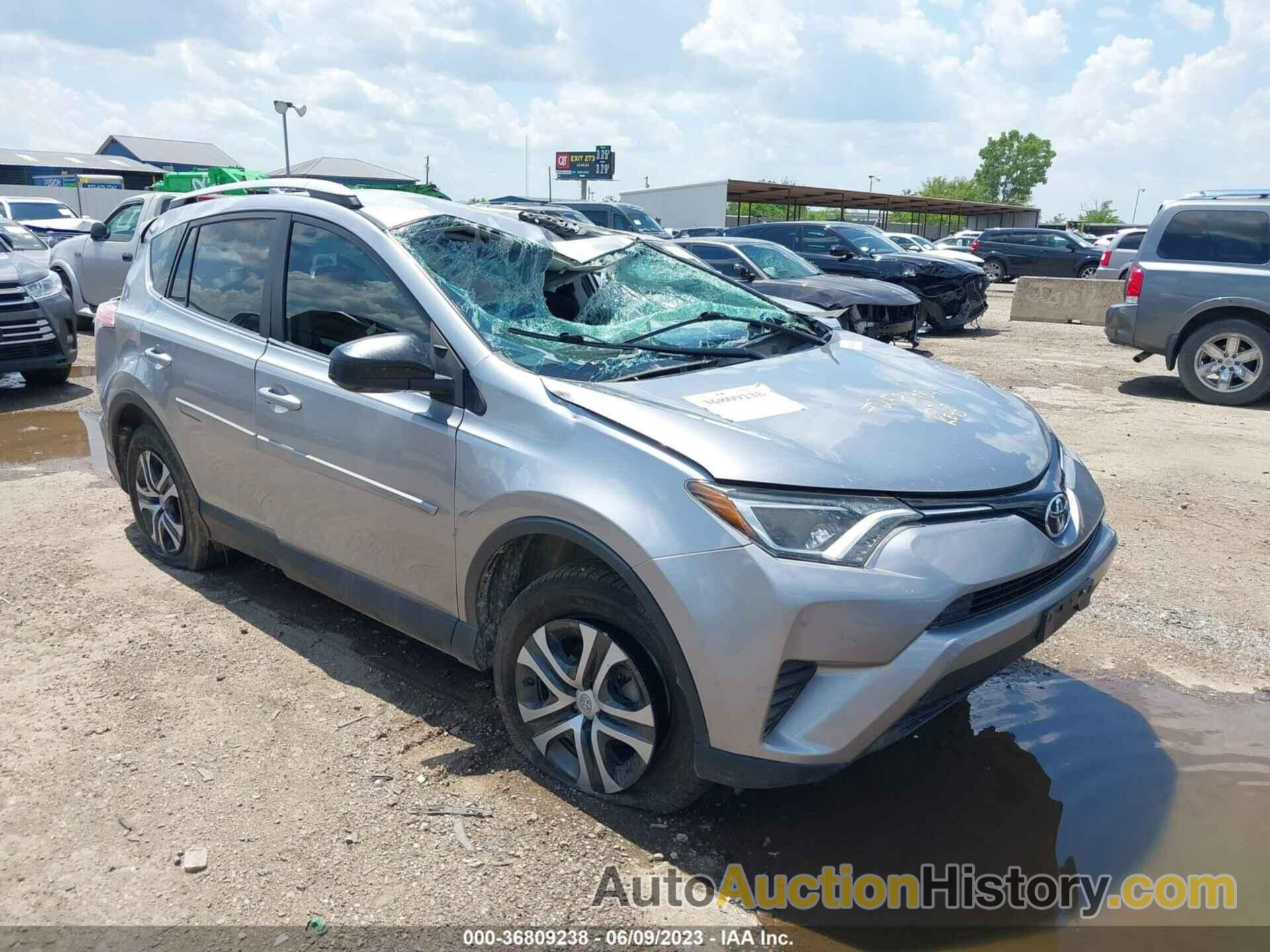 TOYOTA RAV4 LE, 2T3ZFREVXGW251533