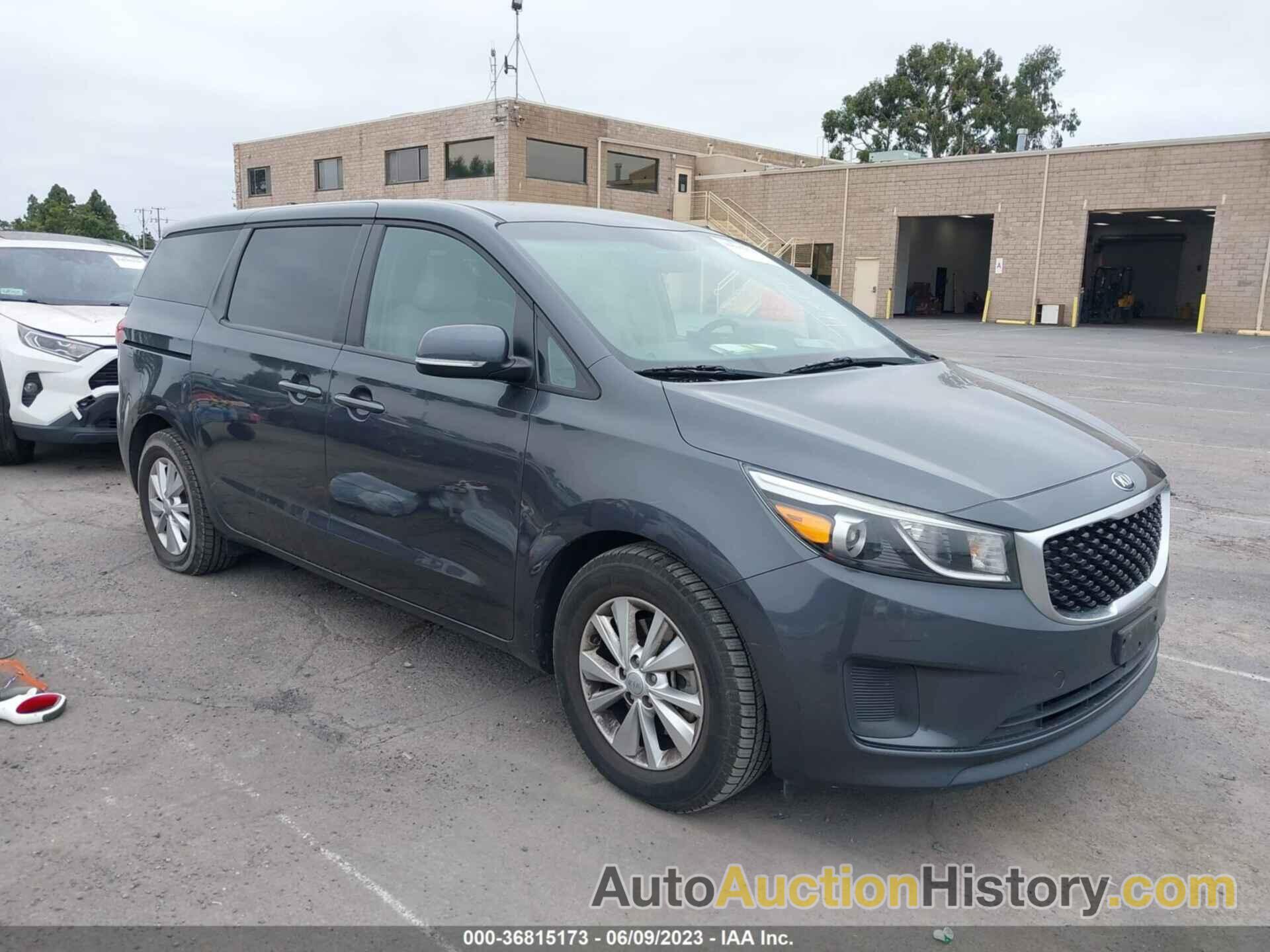 KIA SEDONA LX, KNDMB5C1XH6323056