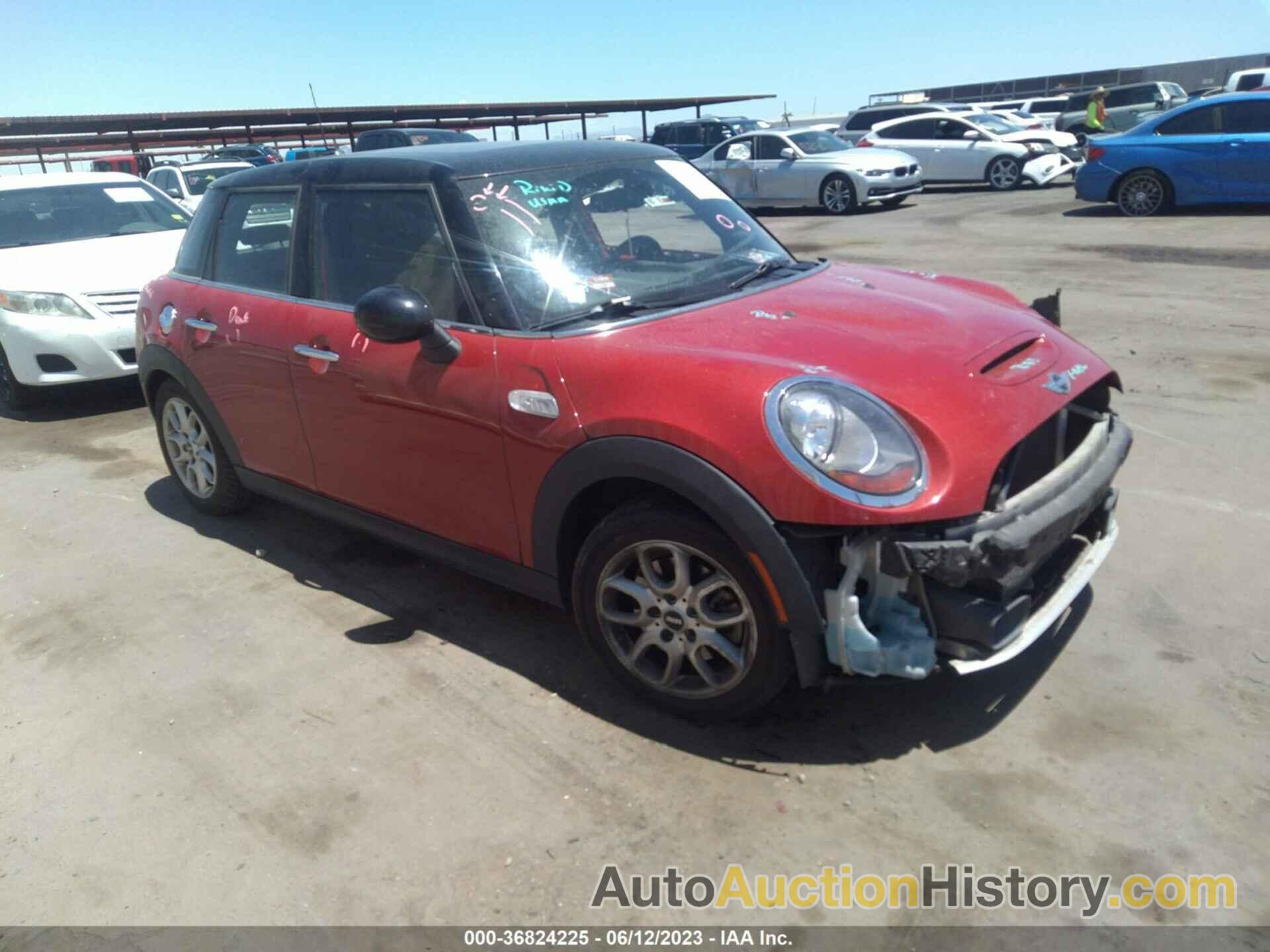 MINI COOPER HARDTOP 4 DOOR S, WMWXU3C51F2B57691