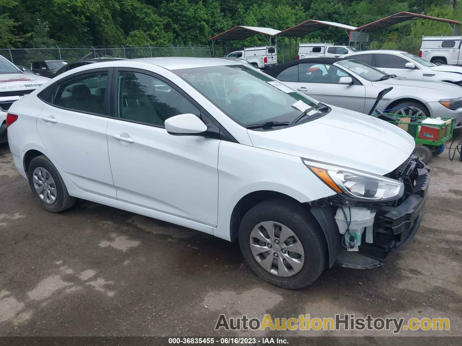 HYUNDAI ACCENT SE, KMHCT4AE3HU326025