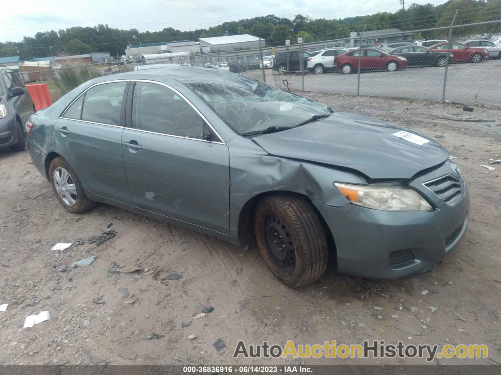 TOYOTA CAMRY, 4T1BF3EK1BU732258