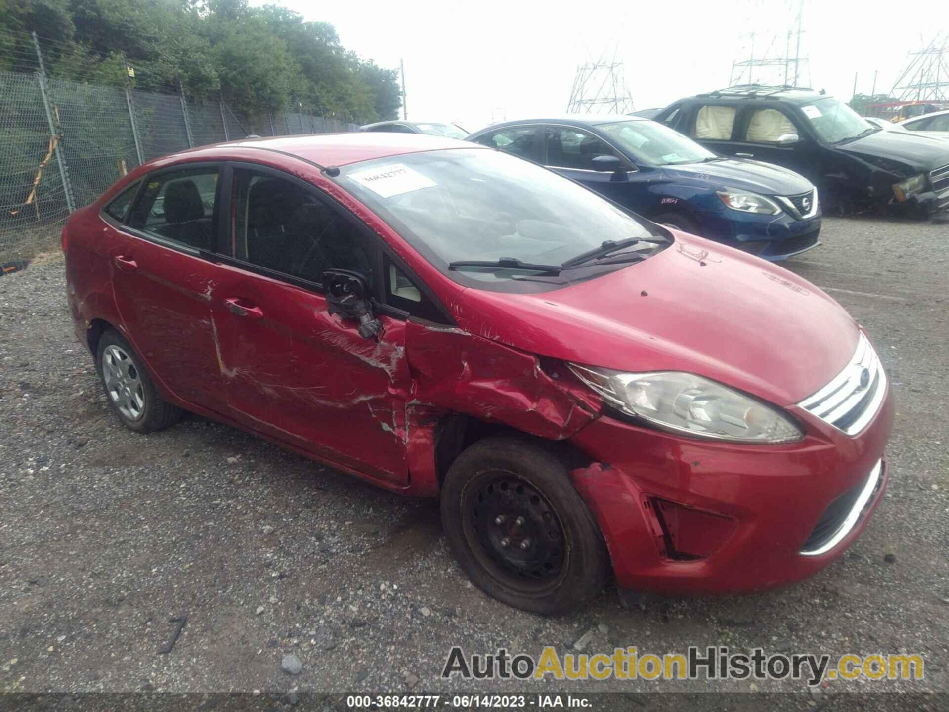 FORD FIESTA SE, 3FADP4BJ6CM160384