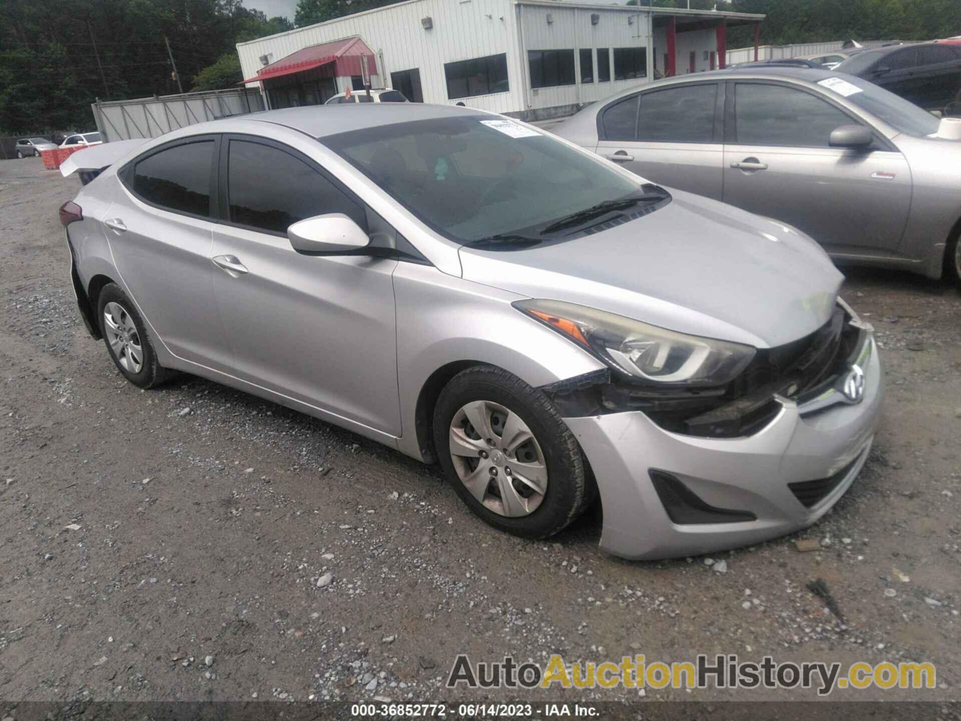 HYUNDAI ELANTRA SE, 5NPDH4AE1GH675705