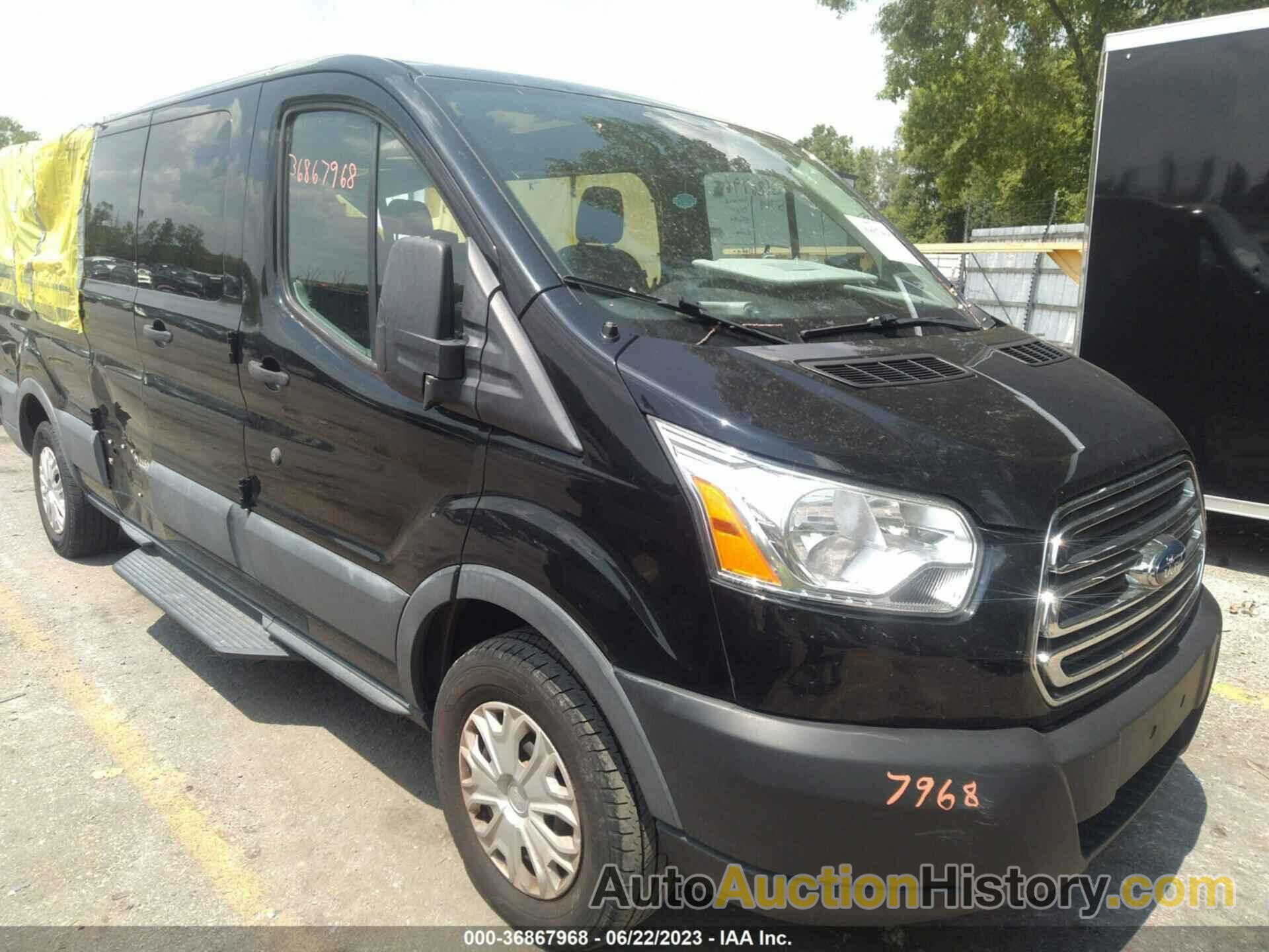 FORD TRANSIT WAGON XL/XLT, 1FBZX2ZM4HKA25735