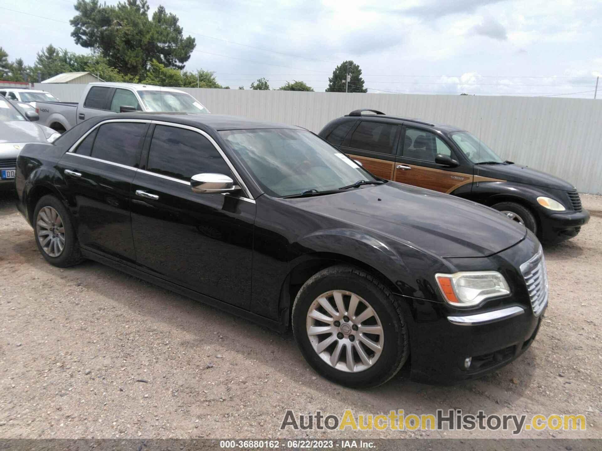 CHRYSLER 300 LIMITED, 2C3CCACG5CH136390