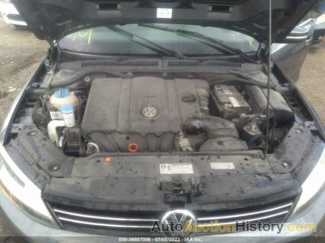 VOLKSWAGEN JETTA 2.5L SE, 3VWDP7AJ9DM416772