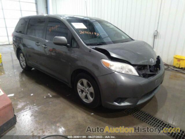 TOYOTA SIENNA LE, 5TDKA3DC6BS007935