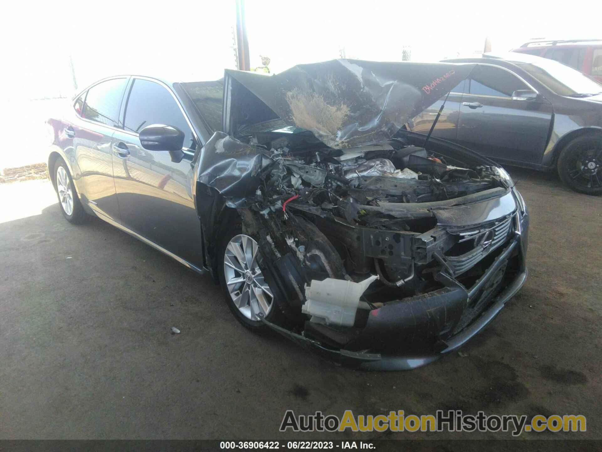 LEXUS ES 300H HYBRID, JTHBW1GG2F2085936