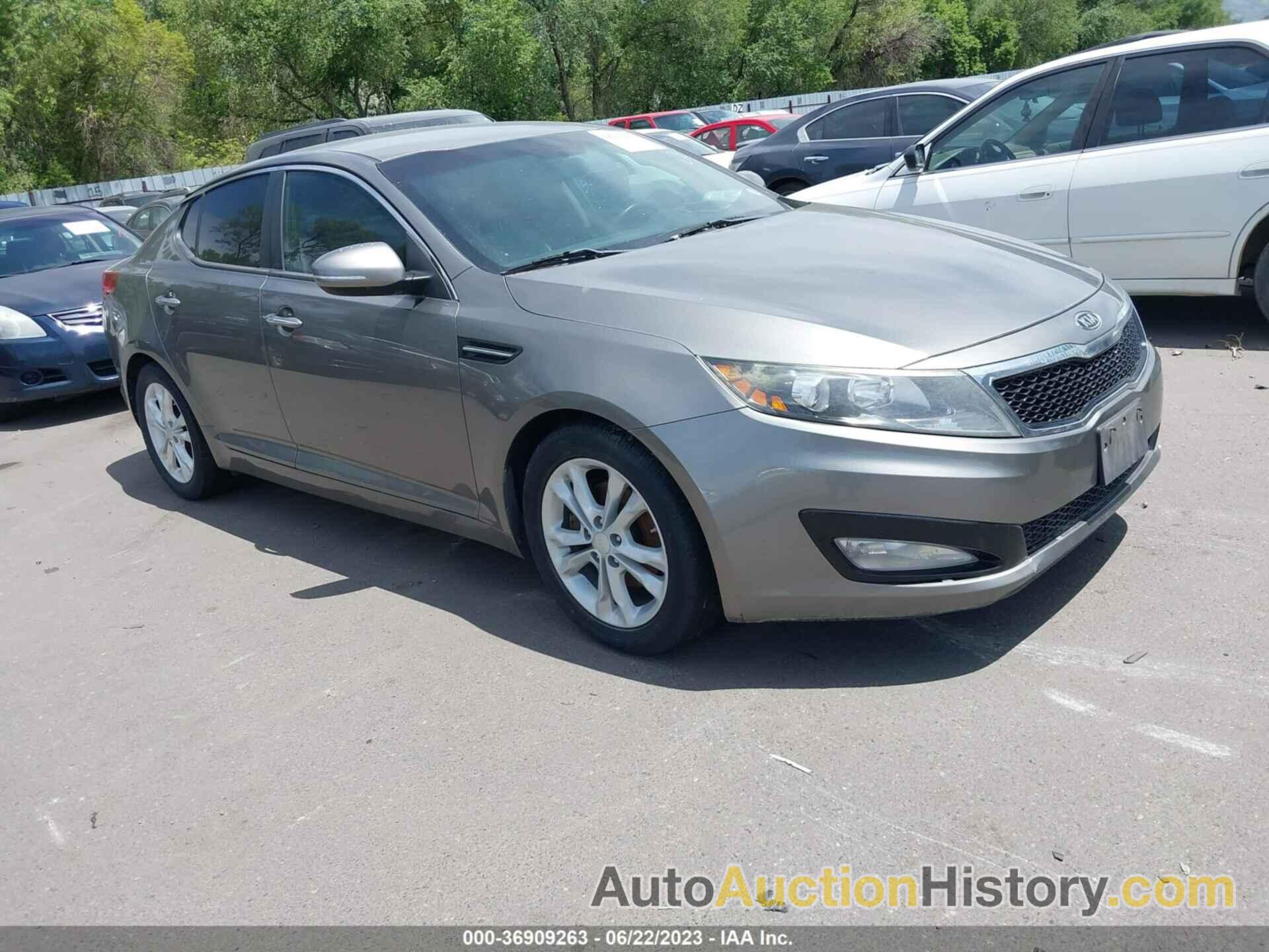 KIA OPTIMA LX, 5XXGM4A76CG037627