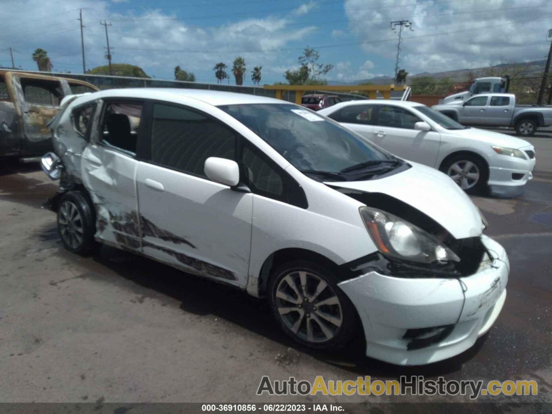 HONDA FIT SPORT, JHMGE8H51DC059348