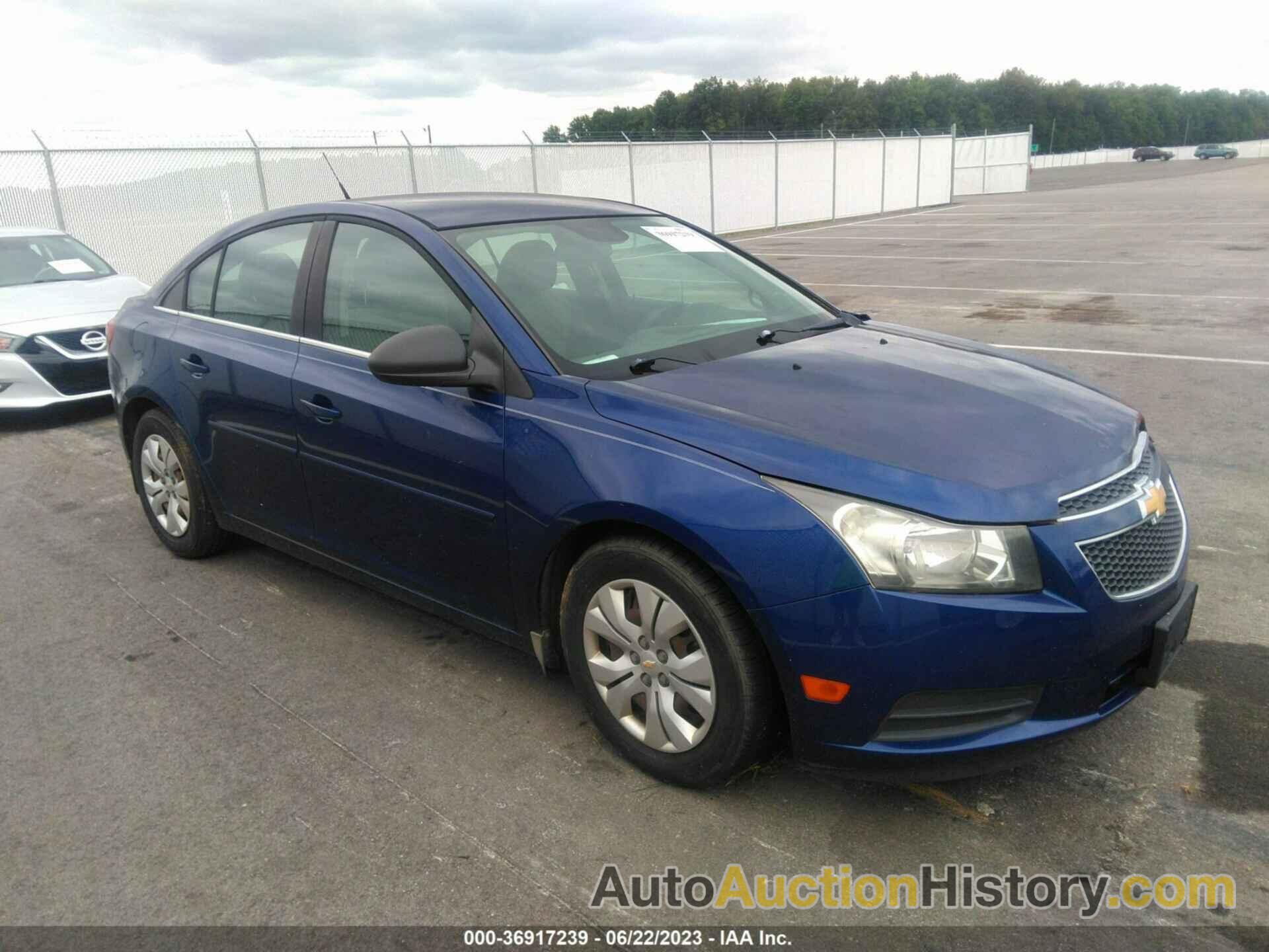 CHEVROLET CRUZE LS, 1G1PC5SHXC7327287