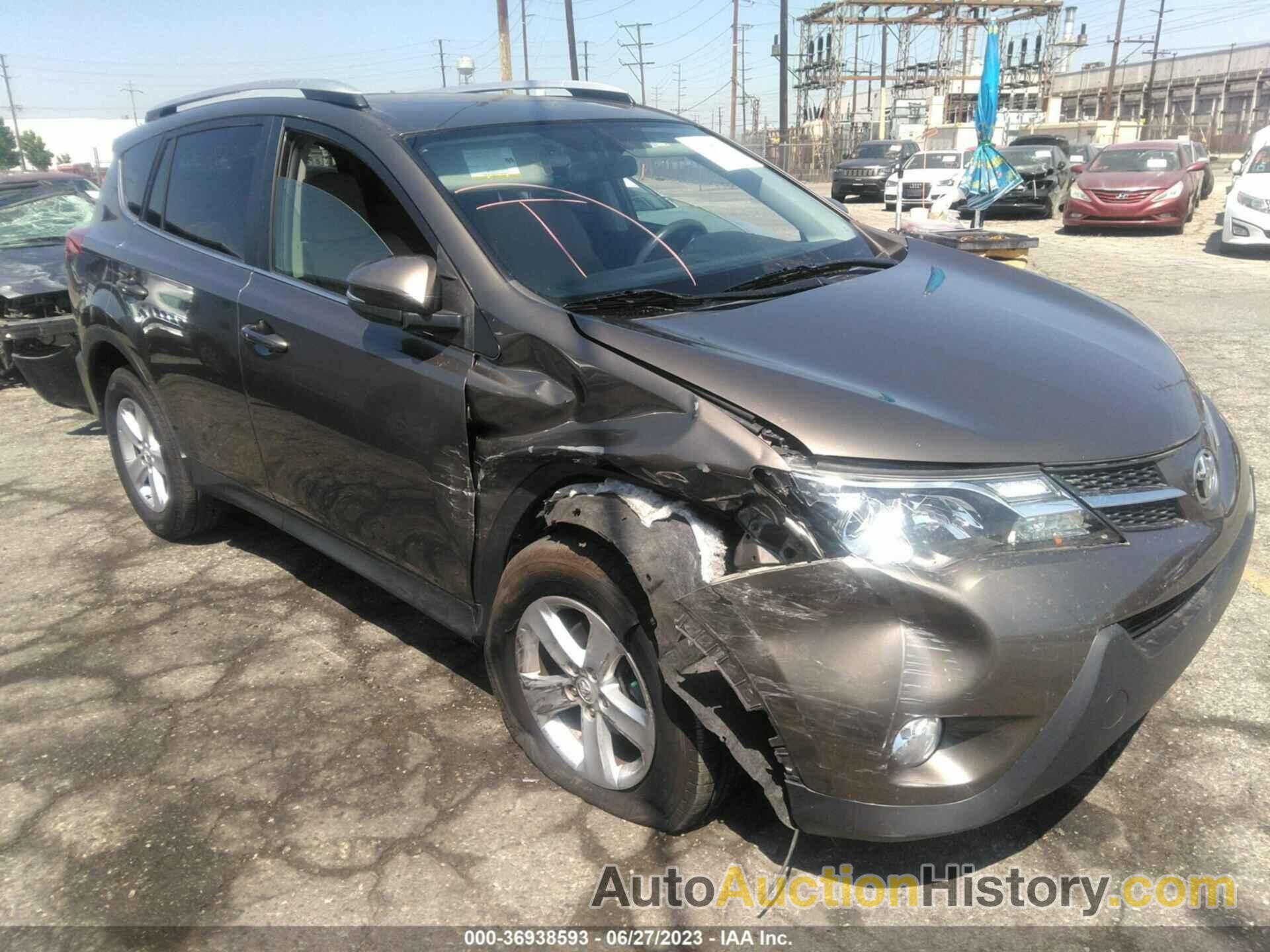 TOYOTA RAV4 XLE, JTMRFREV3ED086158