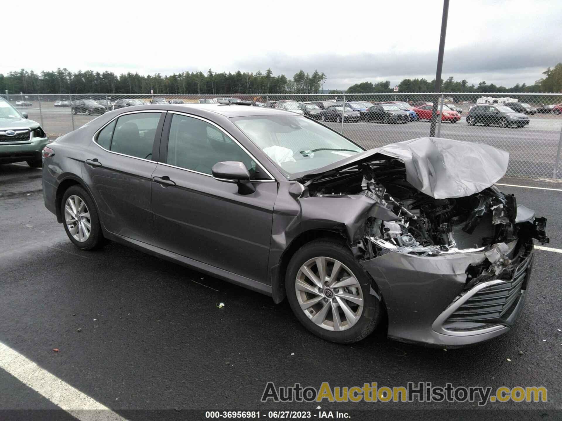 TOYOTA CAMRY LE, 4T1R11BK9PU077425