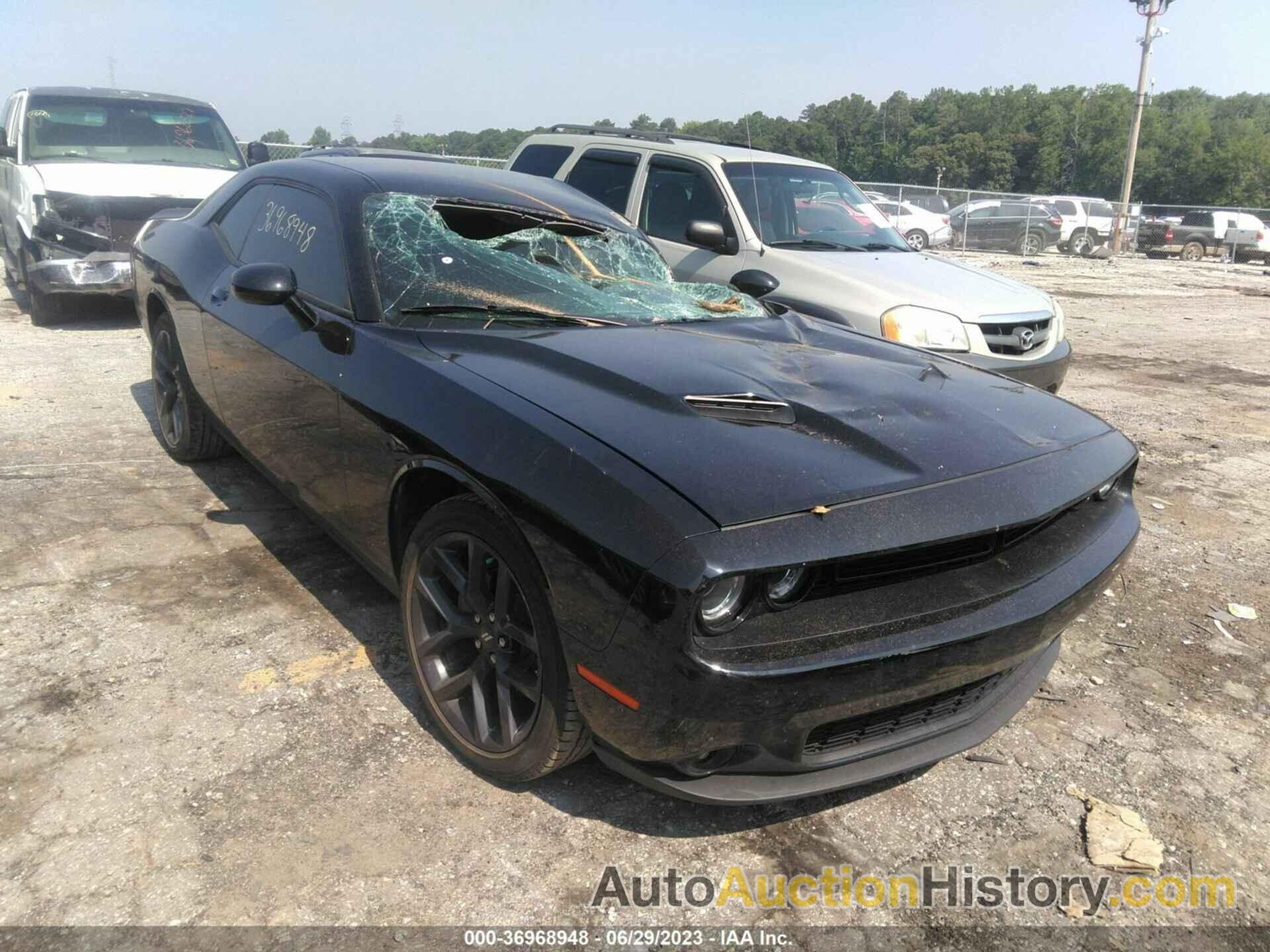 DODGE CHALLENGER SXT, 2C3CDZAG9MH567752