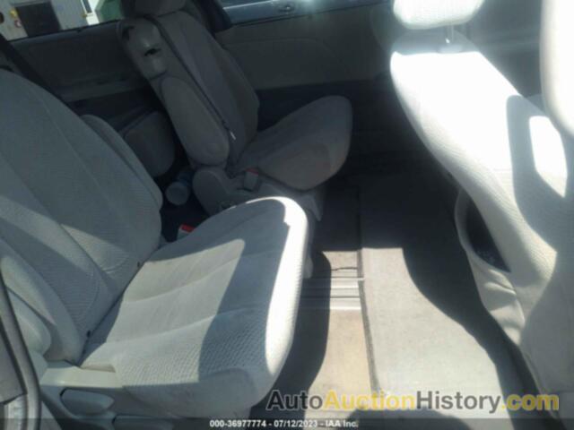 TOYOTA SIENNA LE V6 8 PASSENGER, 5TDKK3DC9CS217184