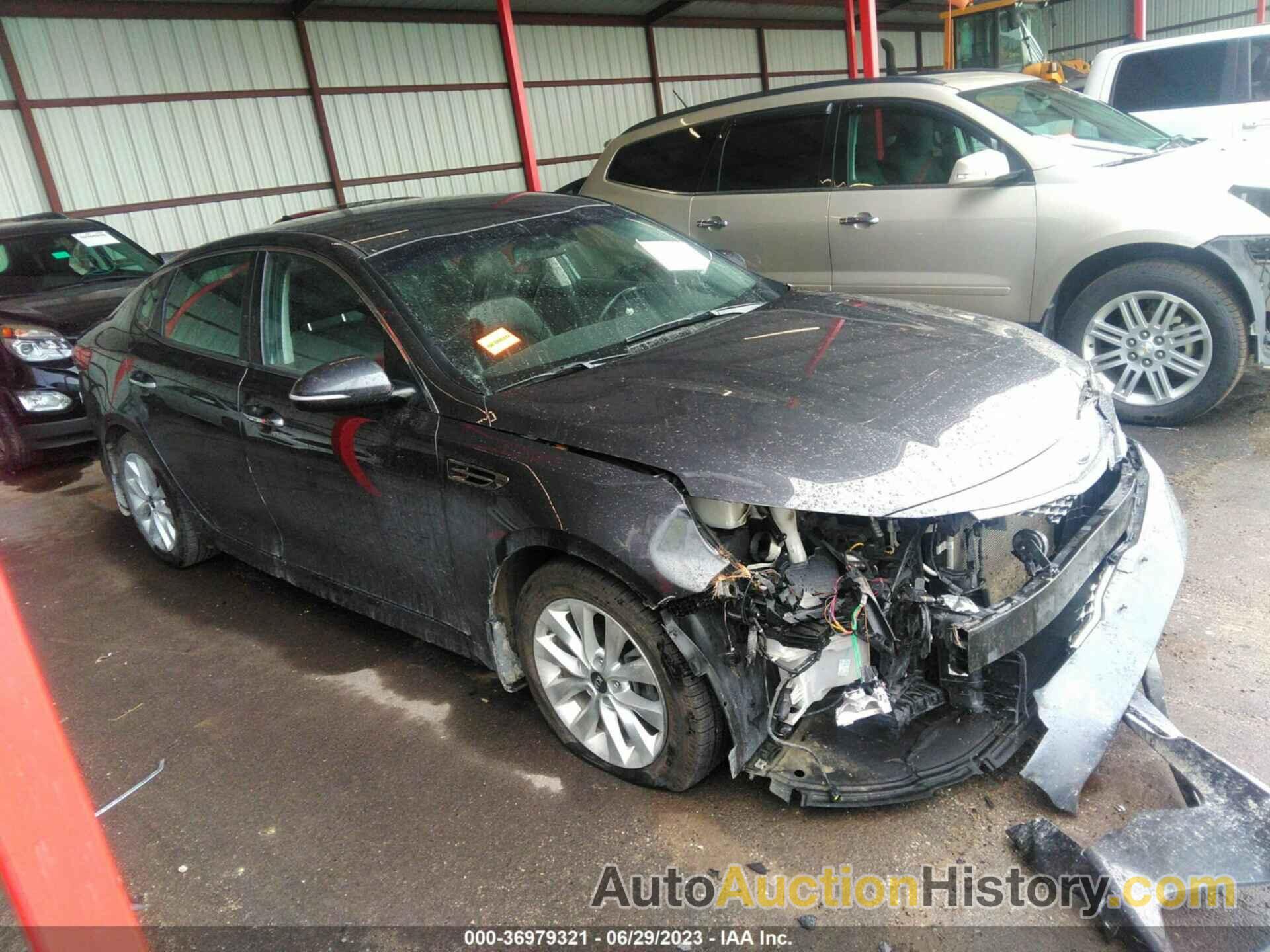 KIA OPTIMA S, 5XXGT4L32JG187583