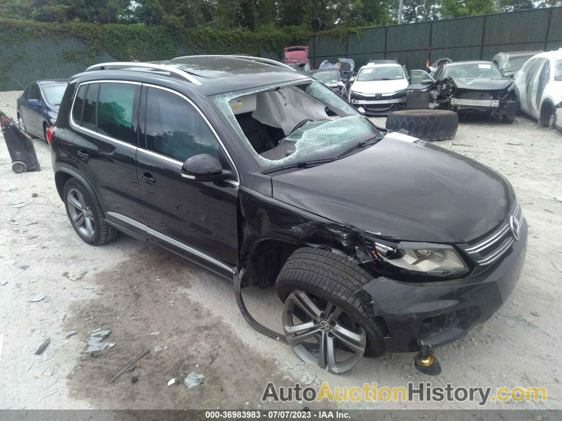 VOLKSWAGEN TIGUAN SPORT, WVGUV7AX9HK030343