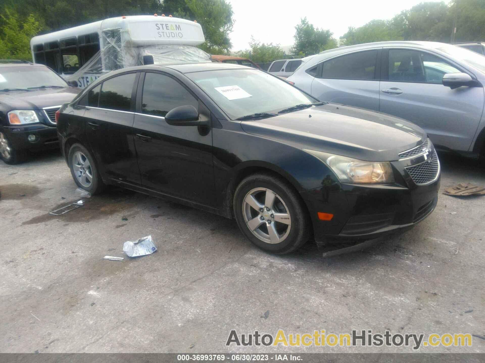 CHEVROLET CRUZE LT W/2LT, 1G1PG5S93B7108005