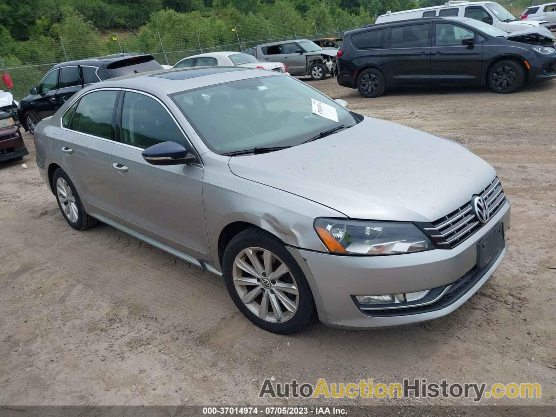 VOLKSWAGEN PASSAT SEL PREMIUM PZEV, 1VWCP7A31CC030165