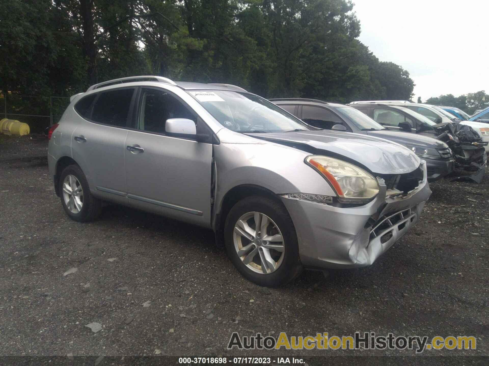 NISSAN ROGUE SV, JN8AS5MV6DW611529